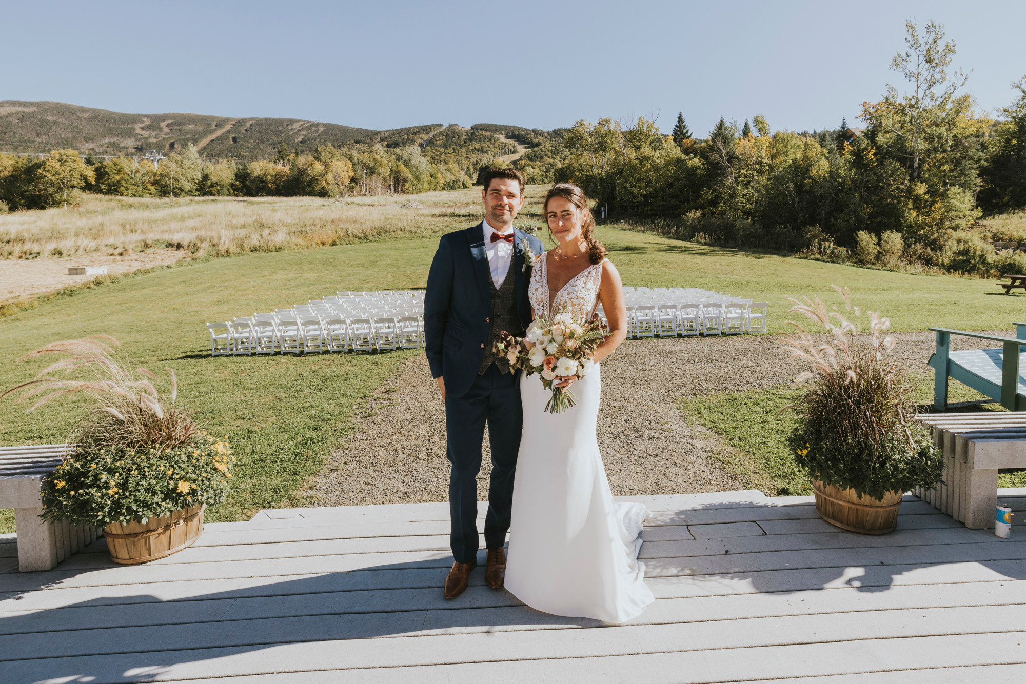 Newly wed couple on the Saddleback lodge deck