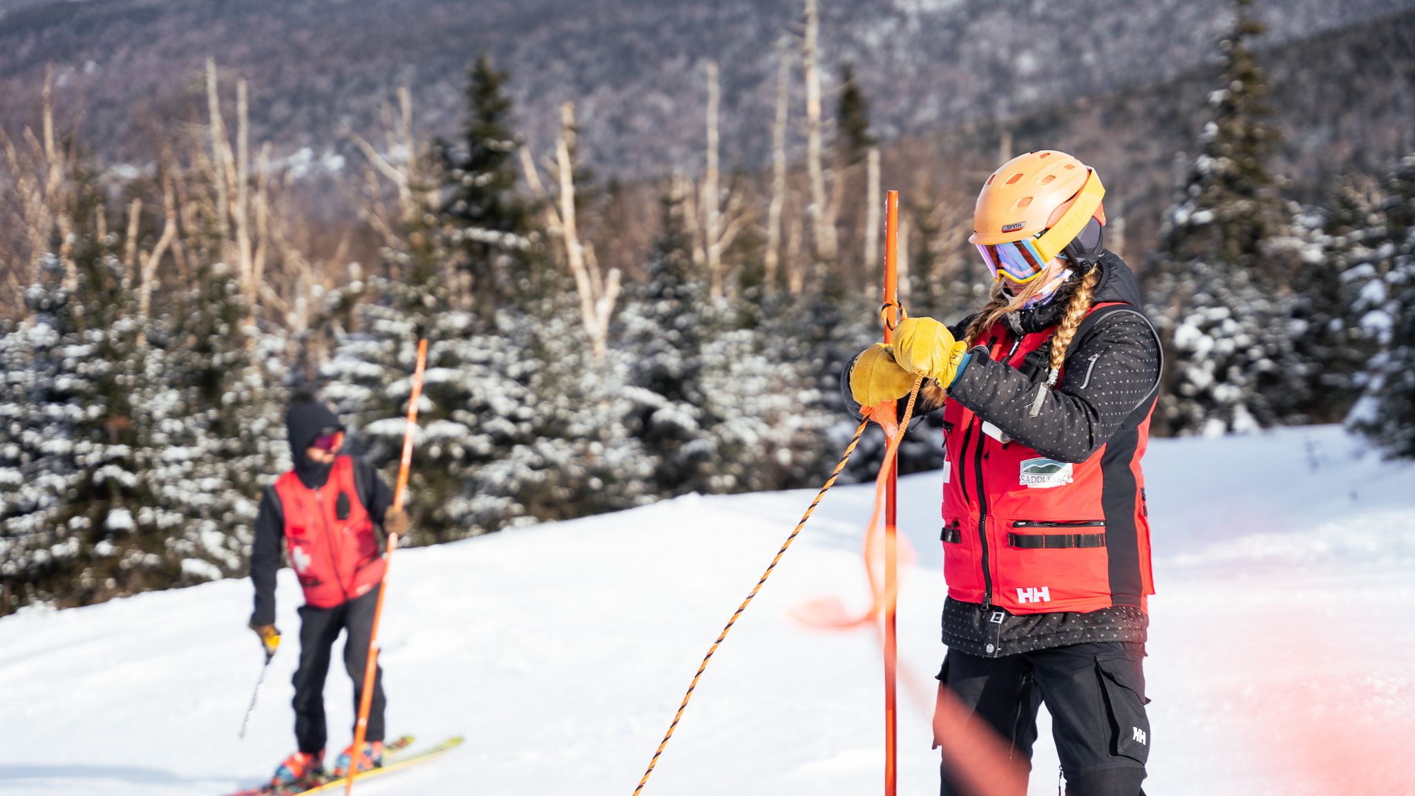Saddleback Ski Patrol setting ropes